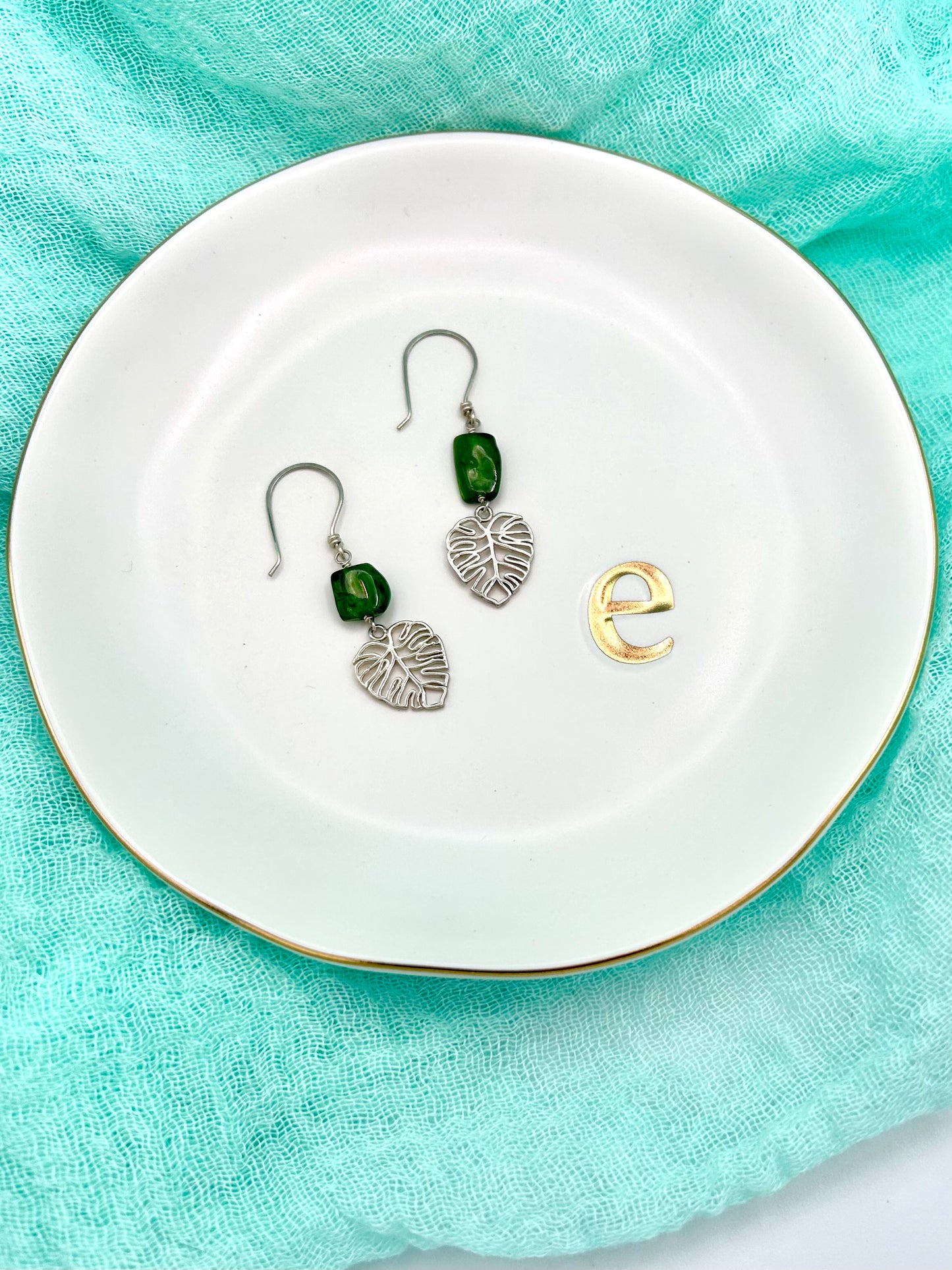 Monstera Earrings