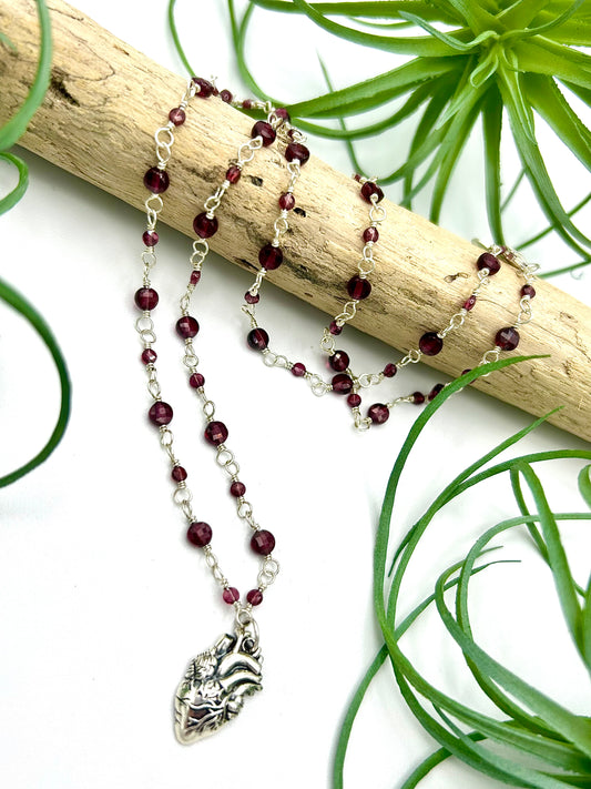 Anatomical Heart Necklace - Earthly Elan