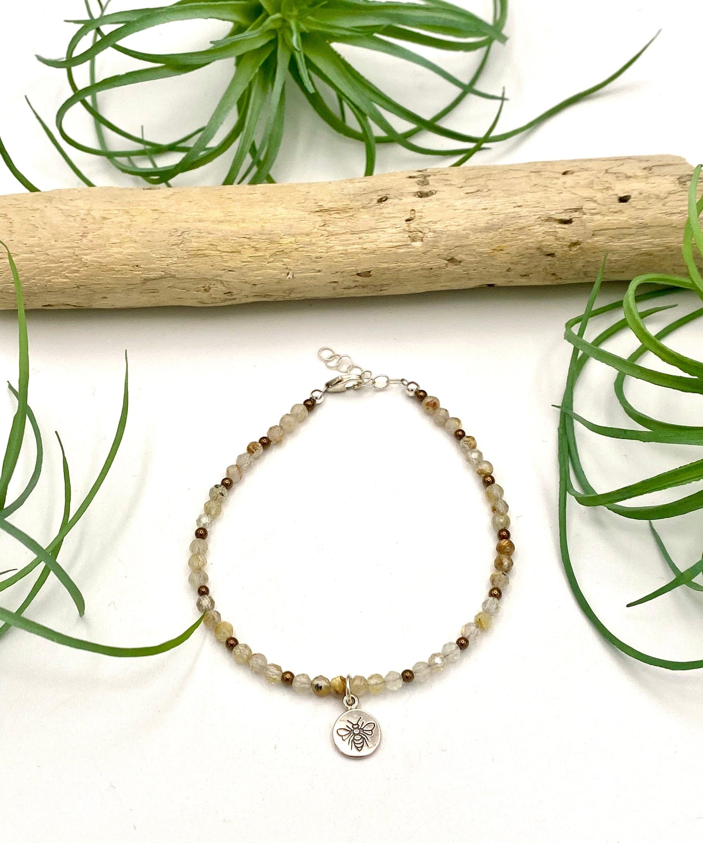Bee Charm Bracelet - Earthly Elan