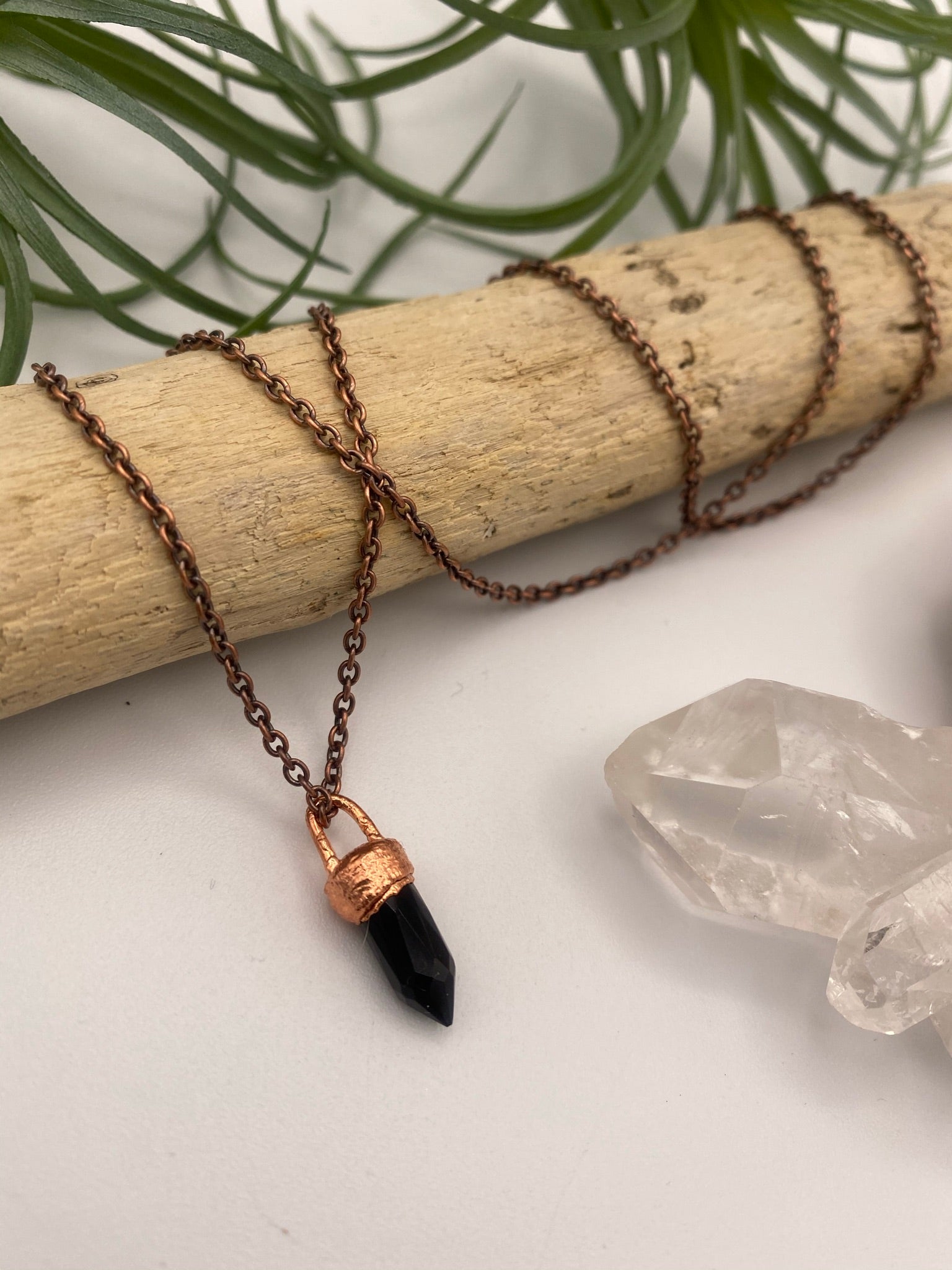 Onyx Point Necklace - Earthly Elan